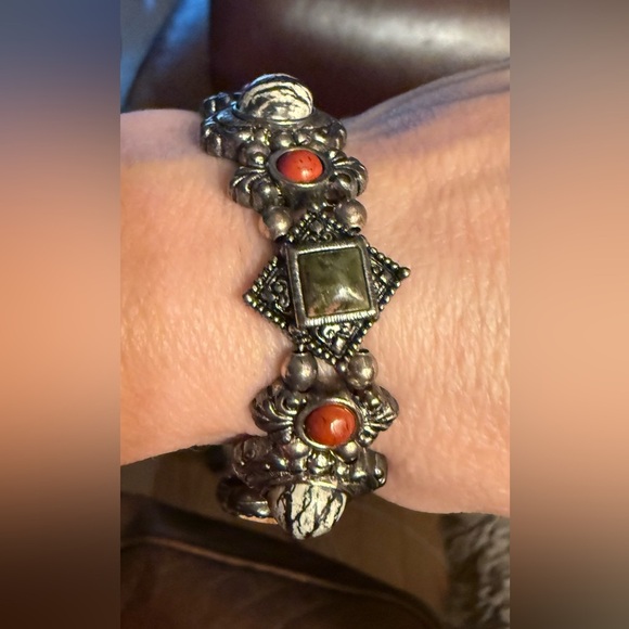 Premier Designs Jasper, Epidot, Antique Silver Plate Bracelet - Picture 1 of 6